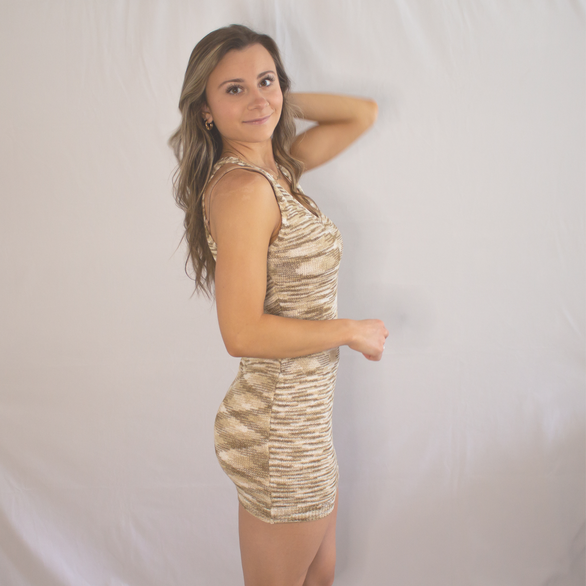 DRESSES/ROMPERS