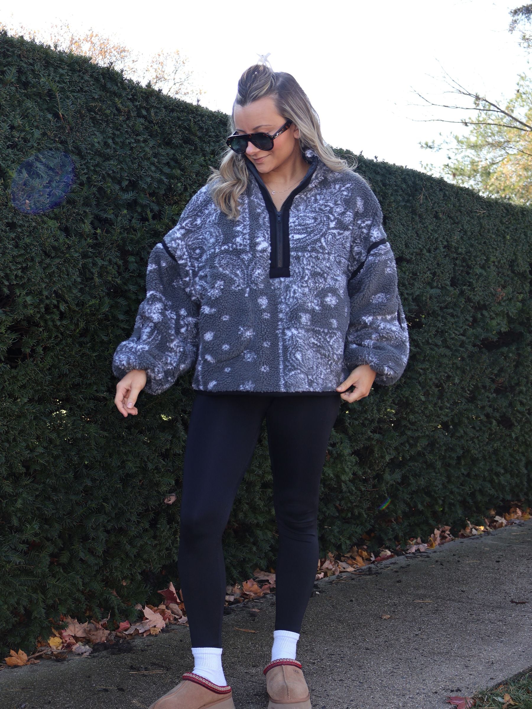 Mountain Mornings Fleece Pullover