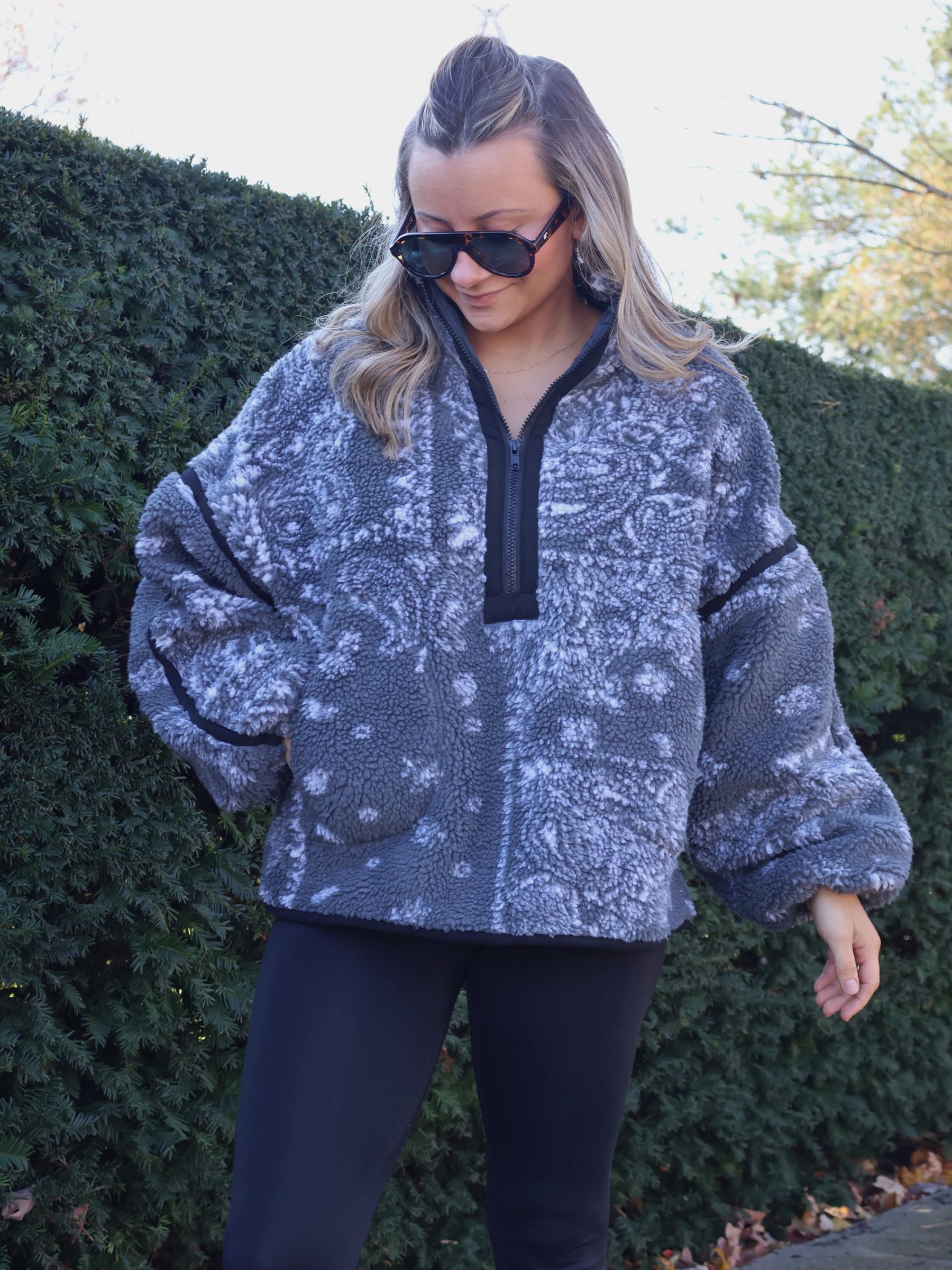 Mountain Mornings Fleece Pullover